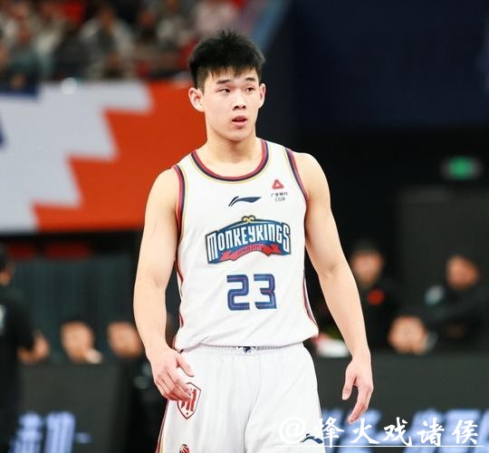 林葳5中2仅得7分！攻守压力递增，连进关键球反超，失误却麻烦！